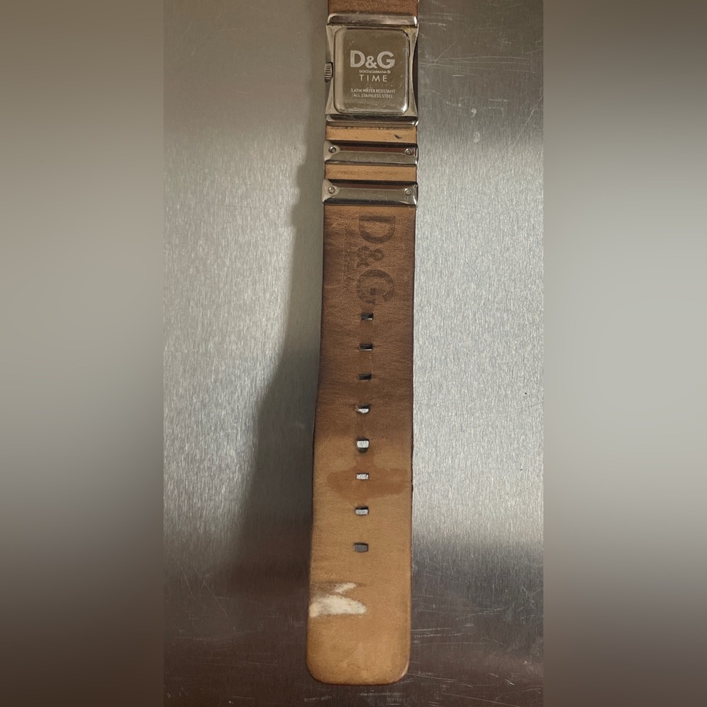D&G Watch - Picture 9 of 14